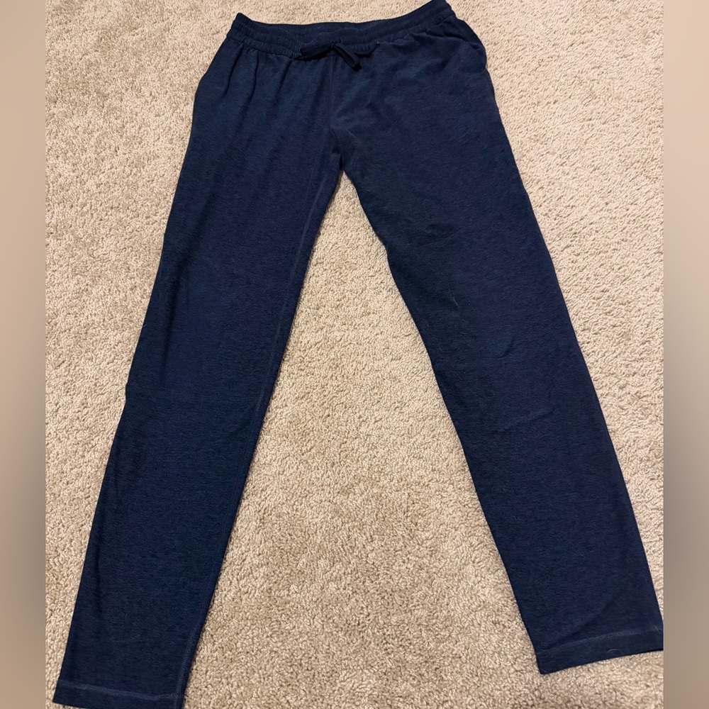 Outdoor Voices CloudKnit Slim Sweatpants Navy Men’s Size Medium
